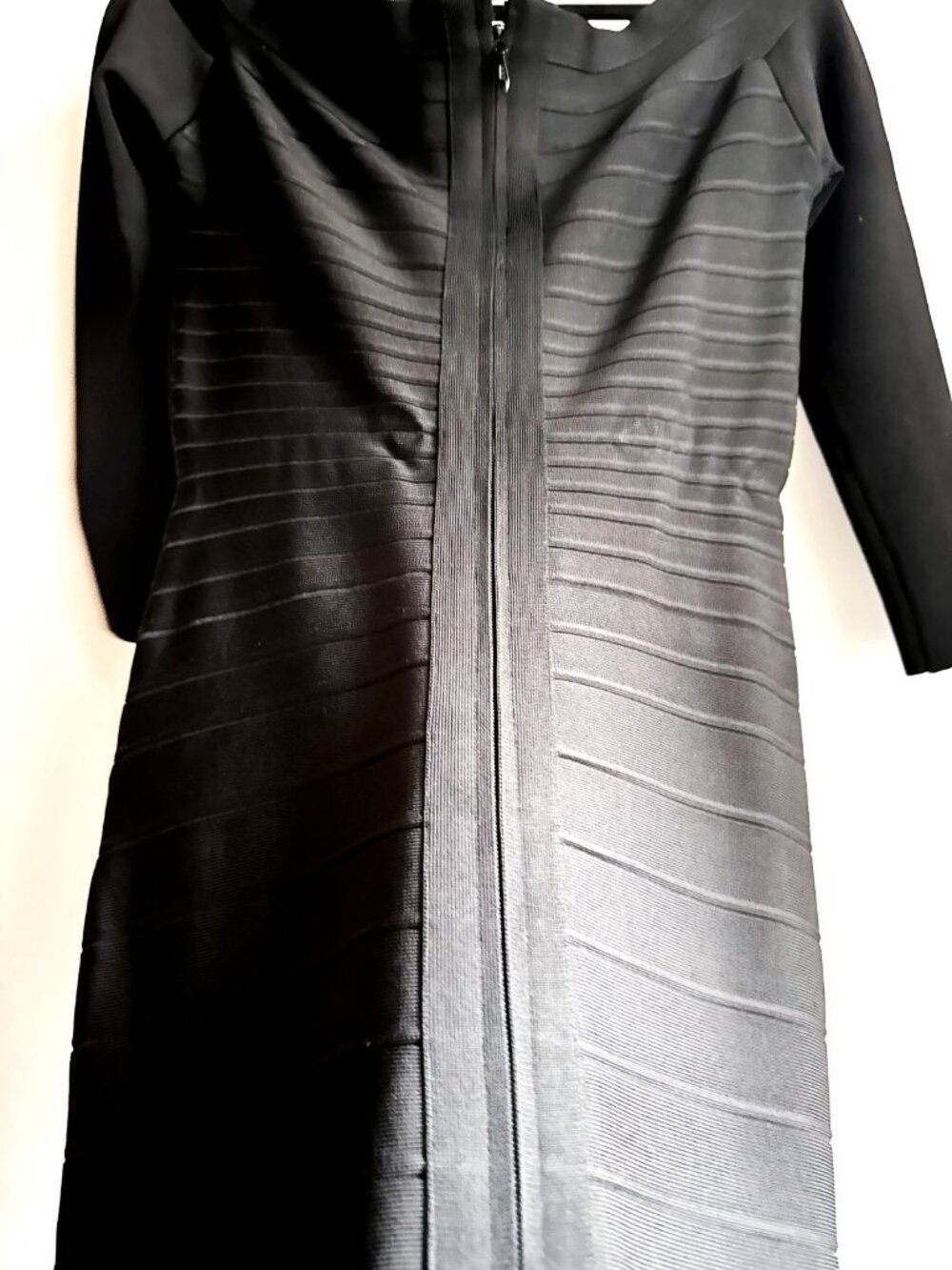 Vintage Herve Leger Black Bandage Classic Iconic Bodycon Dress LBD M - Picture 6 of 8
